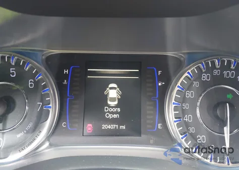 2015 Chrysler 200 Limited z USA, uszkodzony, nr VIN 1C3CCCAB1FN598394